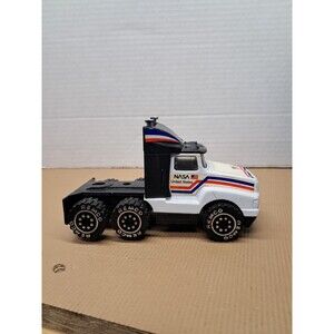 RARE Vintage 1989 REMCO Semi-Truck NASA 5.5" Long, White, Space Shuttle